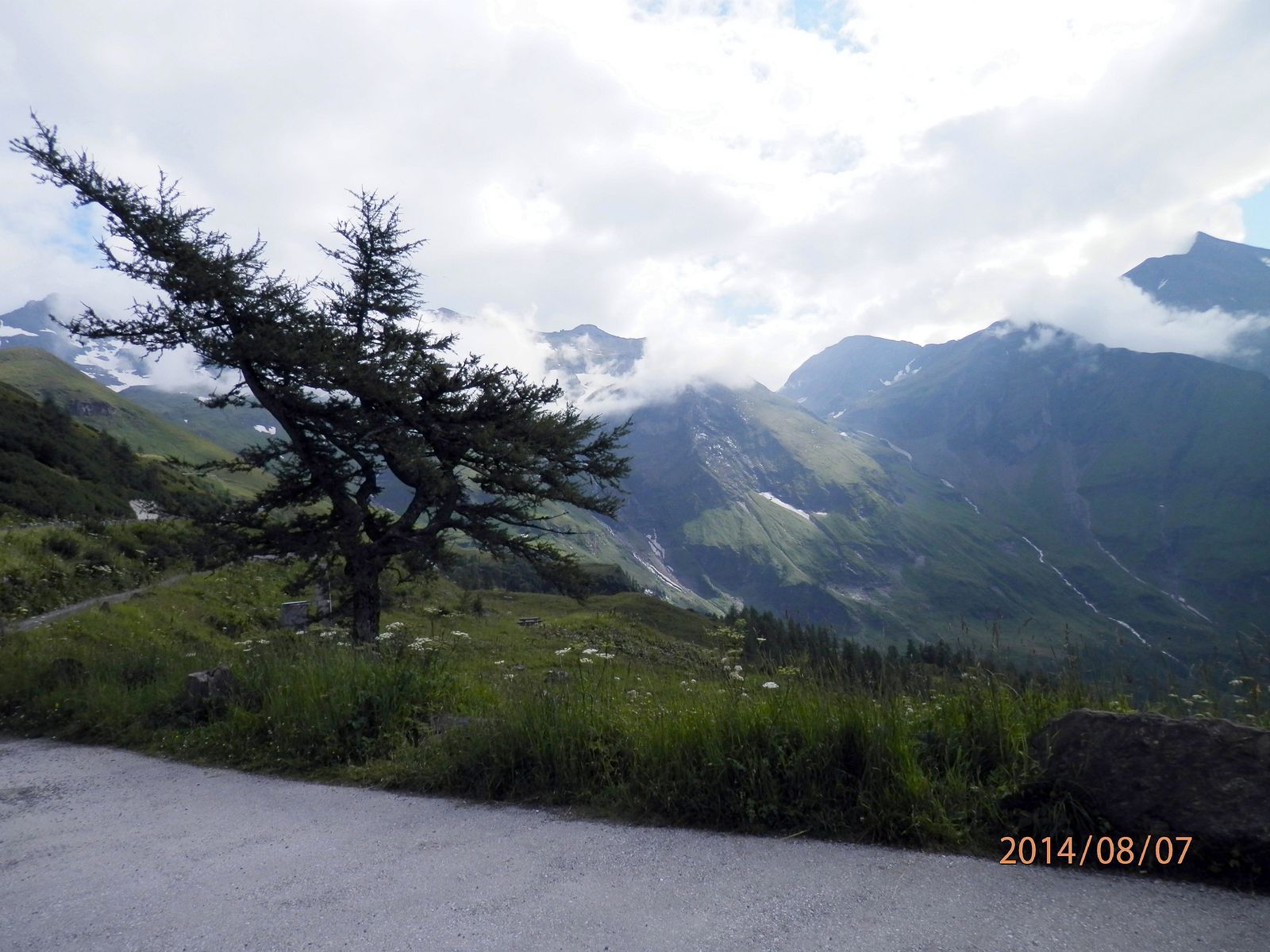 Grossglockner_Hochalpenstrasse_3.jpg