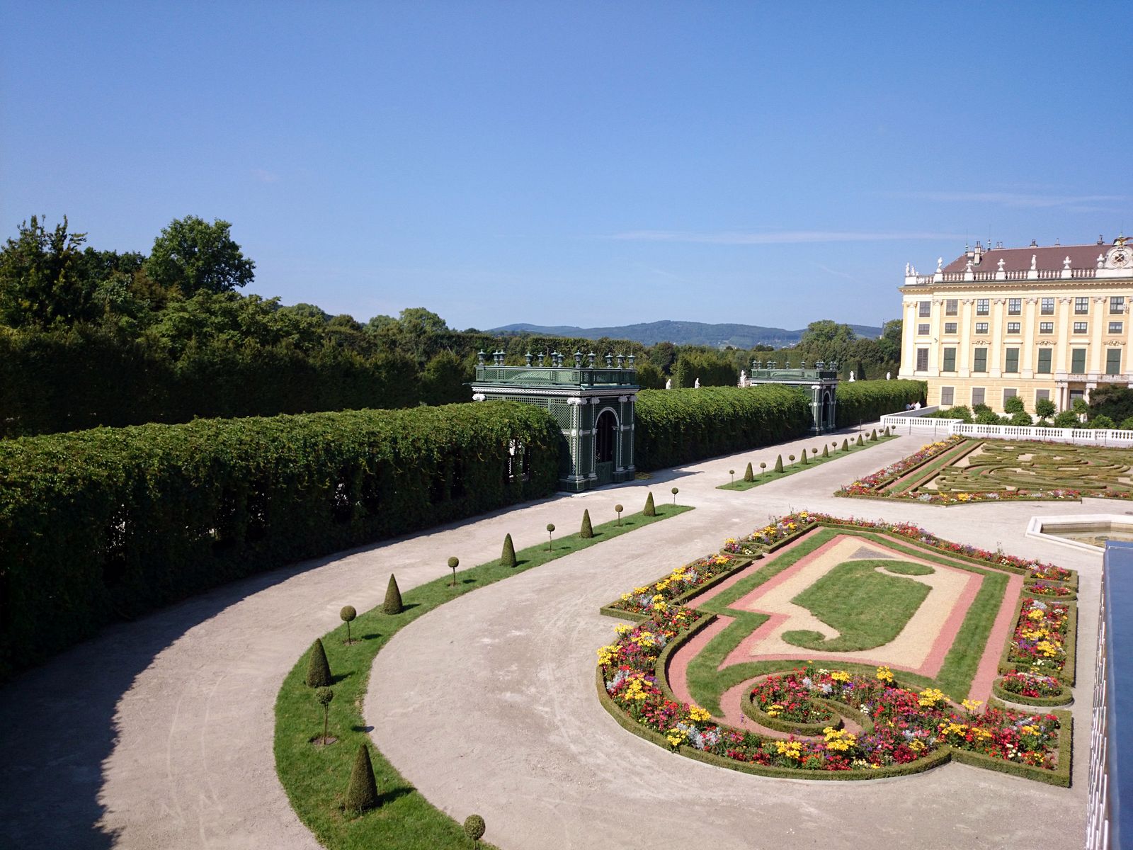 Wien_Schloss_Schoenbrunn_16.jpg