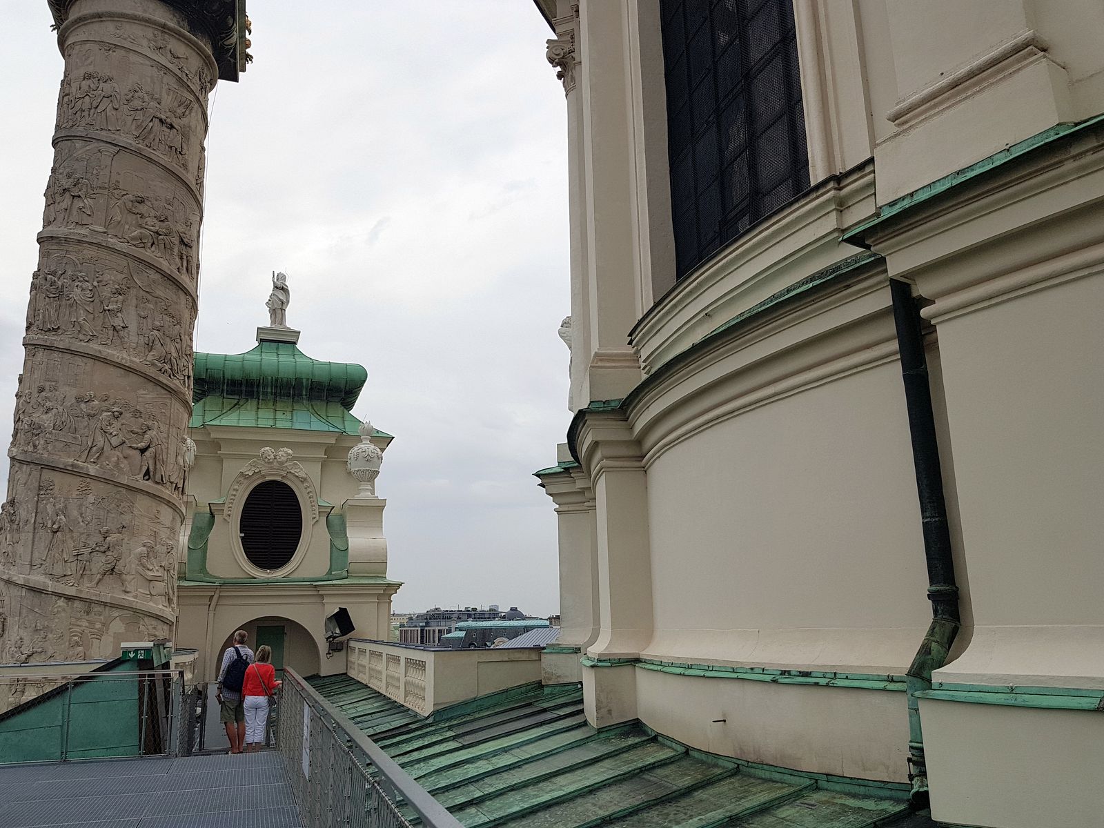 Wien_Karlskirche_20220914_125948.jpg