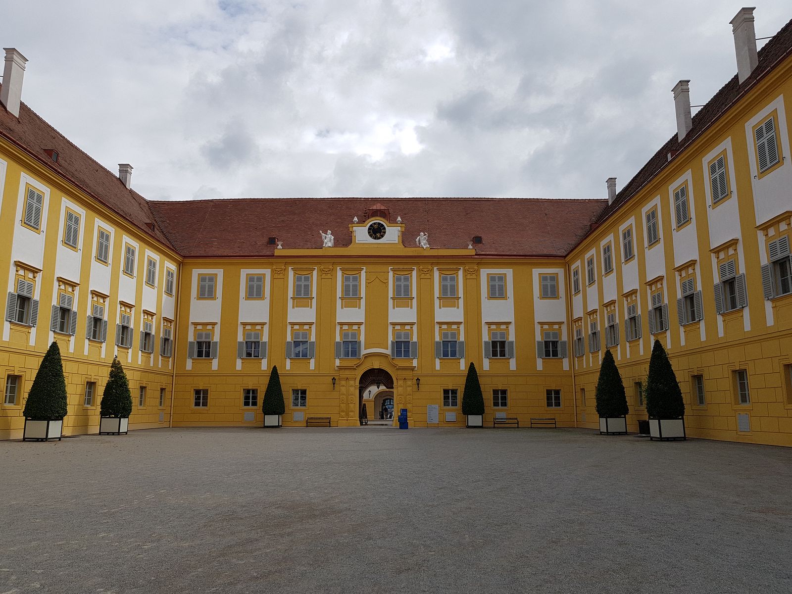 Schloss_Hof_20220911_112859.jpg