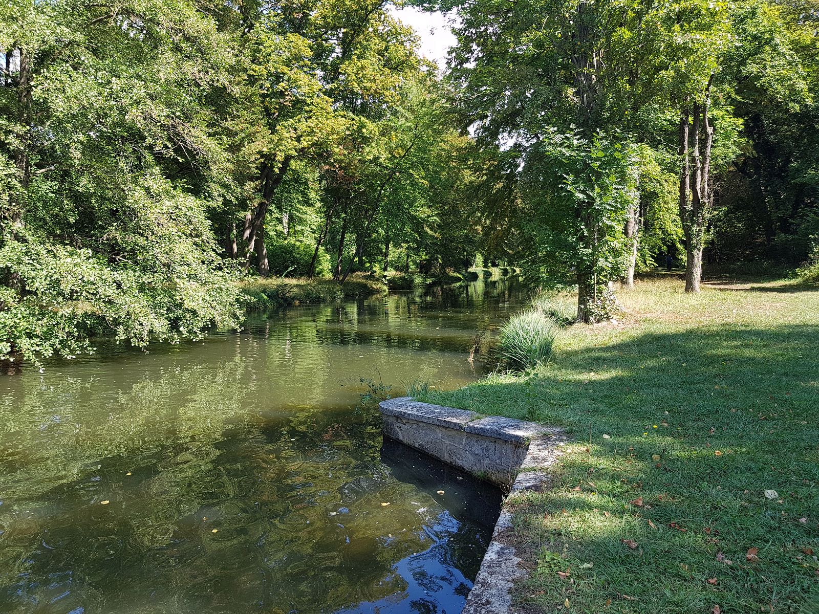 Schlosspark_Laxenburg_20220912_123756.jpg